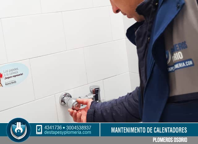 Reparación de fluxómetro de orinal en Bogotá